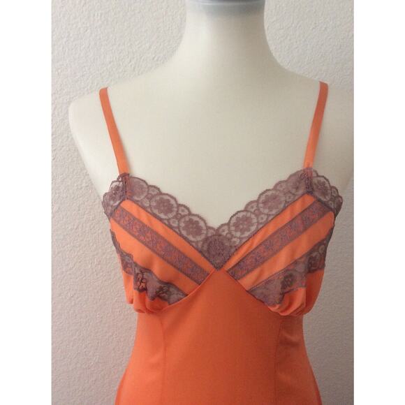 Walker Reid Vintage Slip Lace Trim Sleepwear - Picture 3 of 11